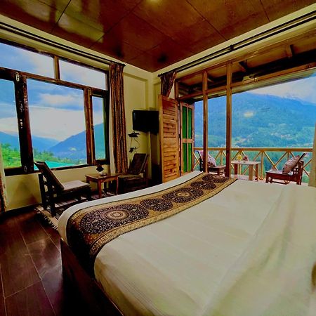 The Kempty Osasis - A Boutique Resort With Scenic Mountain View In موسوري المظهر الخارجي الصورة